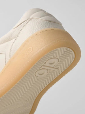 ALO Recovery Mode Sneaker – Gravel / White – view 29