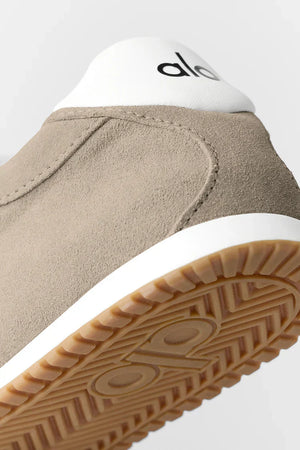 ALO Sunset Sneaker – Black – view 11