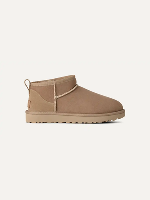 Women's UGG Classic Ultra Mini – Black – view 14