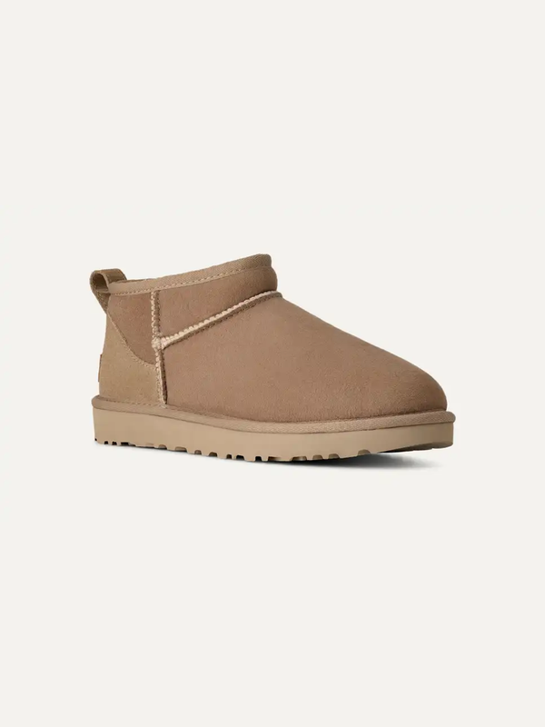 Women's UGG Classic Ultra Mini – Black – view 15