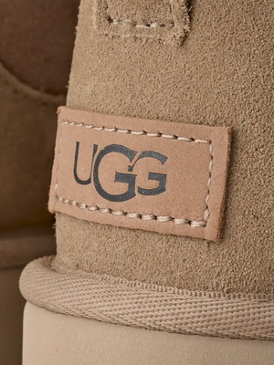 Women's UGG Classic Ultra Mini – Black – view 18