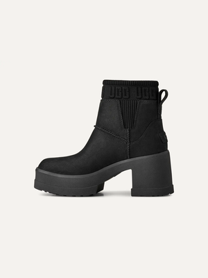 Women's UGG Moxy Chelsea Boots – Sand – view 27