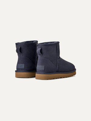 Women's UGG Classic Mini II – Black – view 16