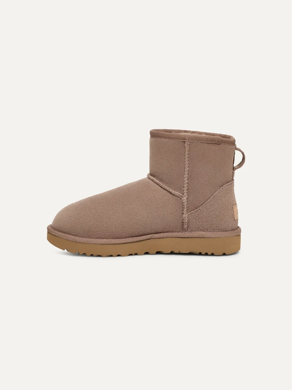 Women's UGG Classic Mini II – Black – view 22
