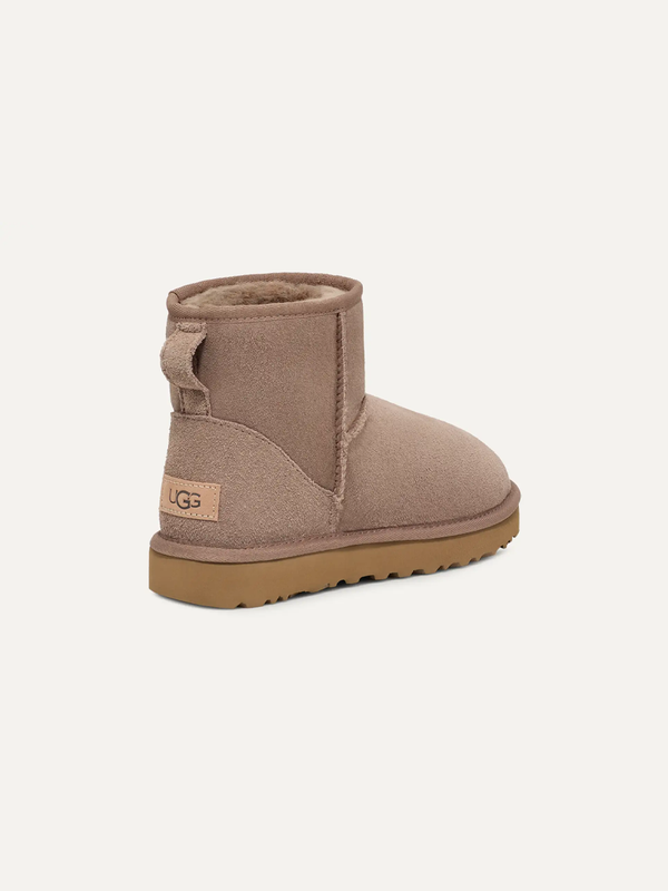 Women's UGG Classic Mini II – Black – view 23