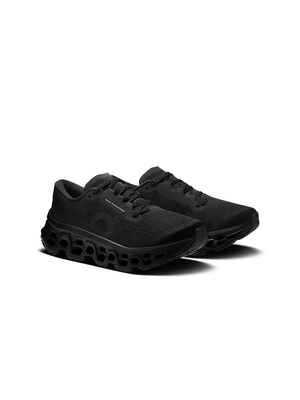On Cloudmonster 3 Wide – Black – view 2