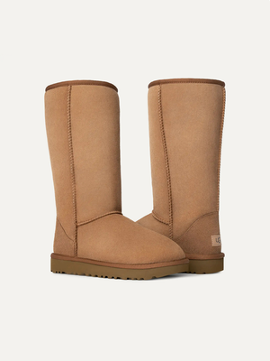 Women's UGG Classic Tall II – Chestnut – view 3