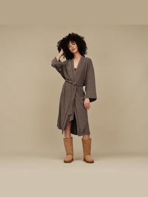 Women's UGG Classic Tall II – Chestnut – view 2