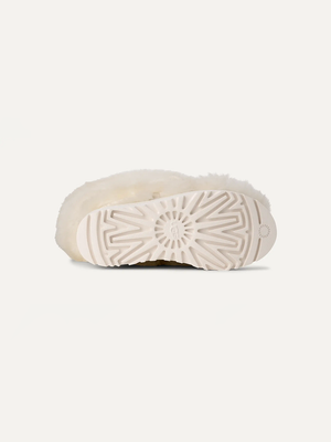 UGG Classic Tall Chalet – White – White – view 7